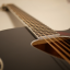 Guitarra electroacústica Gretsch G5013CE-BLK con funda