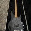 Musicman stingray 3EQ 4 cuerdas en negro
