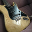 Stratocaster con cuerpo Vintage v6 fresno Mastil squier palorrosa