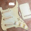 Conjunto plásticos PARCHMENT para Stratocaster