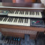 organo Jen - con mueble de dos teclados.