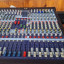 Mesa de Mezcla MIDAS VENICE 320 + FLIGHT CASE