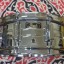 Caja Pearl B4514 Custom brass snare drum.