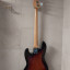 Bajo Fender Jazz Bass americano Sunburst 2015 impecable.