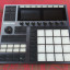 NI Maschine Plus + Decksaver IMPOLUTA