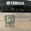 Piano Yamaha CP1 con flight case a medida y soporte original.