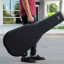 Estuche rígido Gator Deluxe para guitarra clásica.