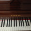 Piano Yamaha Spinet S5 de 1975.