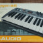 Teclado controlador M-Audio Oxygen 8 v2