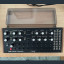 Sintetizador Moog DFAM