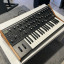 REBAJADO-“Sintetizador analógico Moog Subsequent 37 en estado impecable