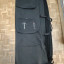 Funda con ruedas Teclado 88 Teclas  ( También cambio por flightcase 61 teclas )