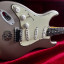 Réplica Stratocaster pre-CBS 1964 Shoreline Gold a piezas Fender ZURDO