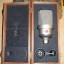Neumann TLM 103 + Caja de madera + pinza