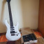 Guitarra Yamaha RGX 112 color blanco