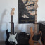 Guitarra Fender Squier, Estilo Stratocaster + Funda Fender