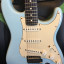 Cambio.Fender Stratocaster Standard USA . Abigail Ybarra (AY) custom 69