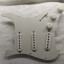 Golpeador tipo stratocaster