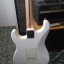 Squier Deluxe Hot Rails Stratocaster tuneada