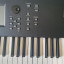 Yamaha MODX6 Plus Sintetizador Teclado impecable con funda