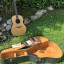 Guitarra acústica Ovation americana.