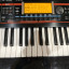 Roland Juno-G con pantalla nueva recién cambiada