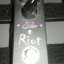 Suhr Riot Mini Black Edition – Distorsión pro en formato mini