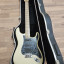 fender stratocaster american deluxe 2008  white pearl metallic