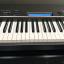 Yamaha CP4 como nuevo con funda de transporte original Yamaha con ruedas
