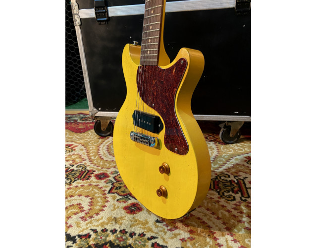 JUNIOR TV YELLOW