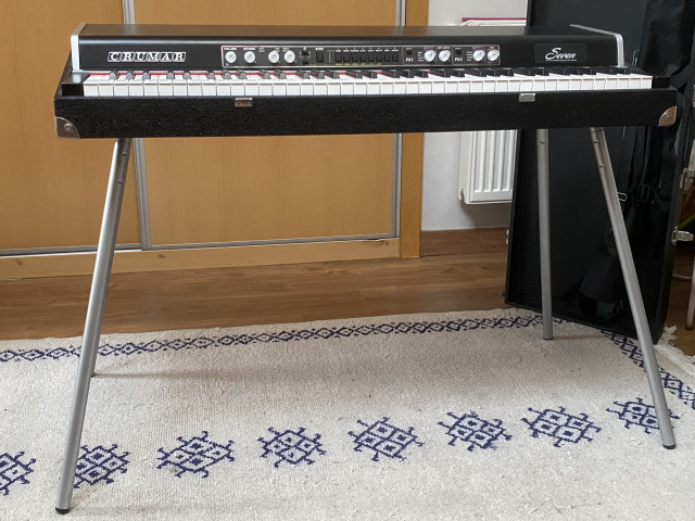Crumar Seven Piano Eléctrico