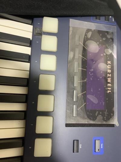 Kurzweil PC3 LE8 piano workstation