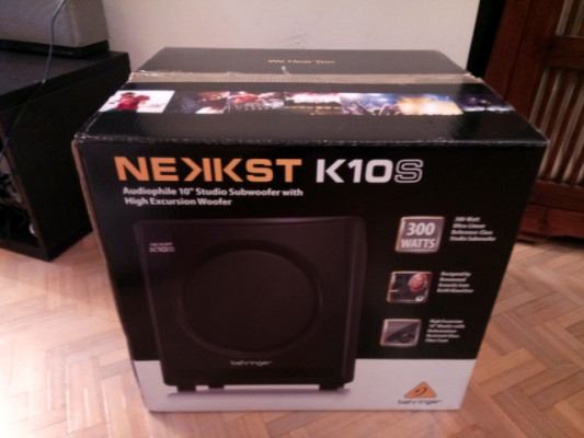 Subwoofer Behringer Nekkst 10S