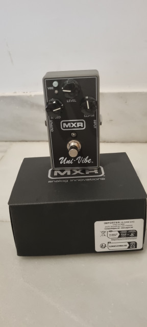 Pedal Univibe MXR Uni-Vibe M68