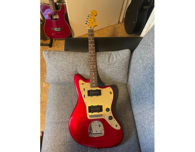 Guitarra Fender Squier Jazzmaster De Luxe