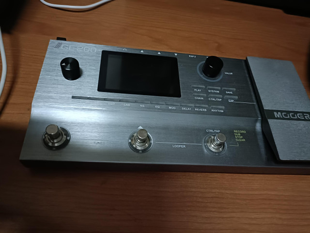 Mooer GE 200