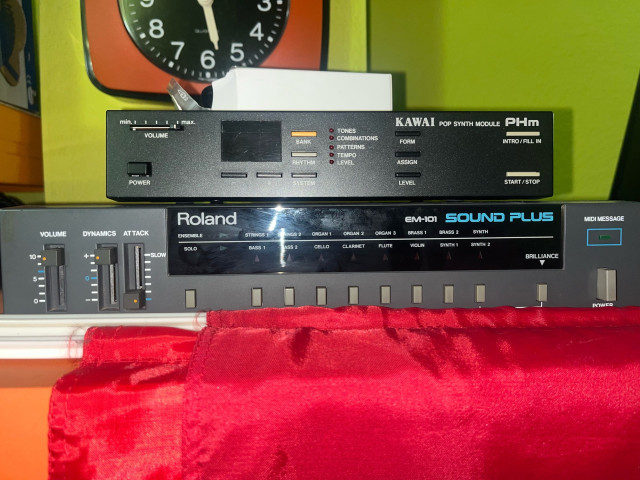 Roland EM-101 Sound Plus