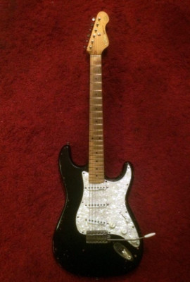 Vintage V6 Icon Stratocaster mejorada (Lollar)