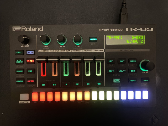 Roland TR-6S Rhythm Performer