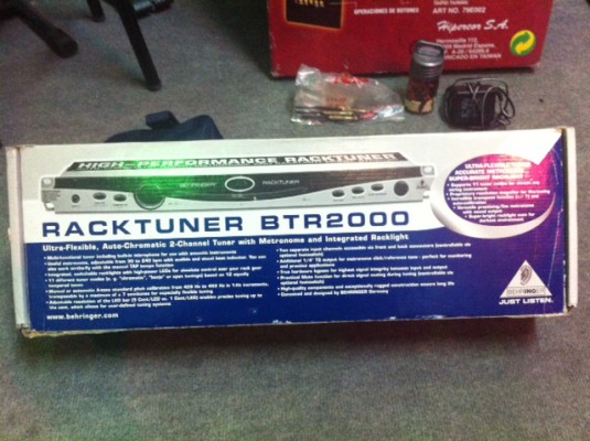 Afinador Rack Behringer  BTR2000