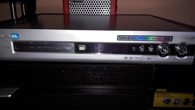 Reproductor DVD + Disco duro grabador