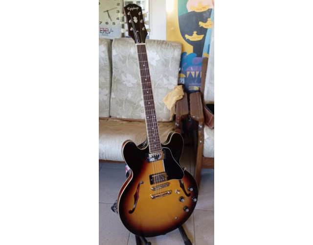 Epiphon. Es 335 Vintage Sunburst.