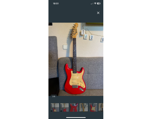 Guitarra Eléctrica Maison tipo Strato Roja