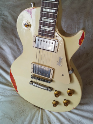 Gibson LP R8 painted over