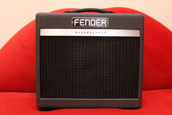 Fender BassBreaker 007