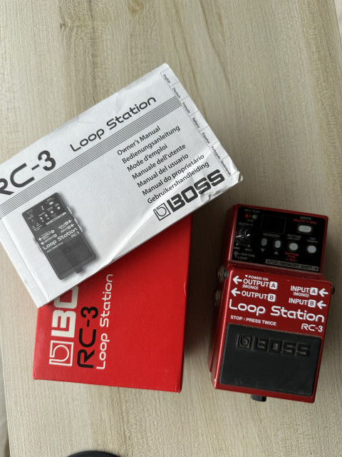 LOOP STATION BOSS RC-3