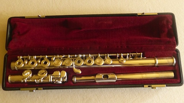 Flauta travesera YAMAHA YFL-481