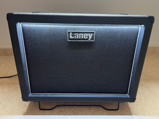 Laney LFR 112 pantalla con etapa