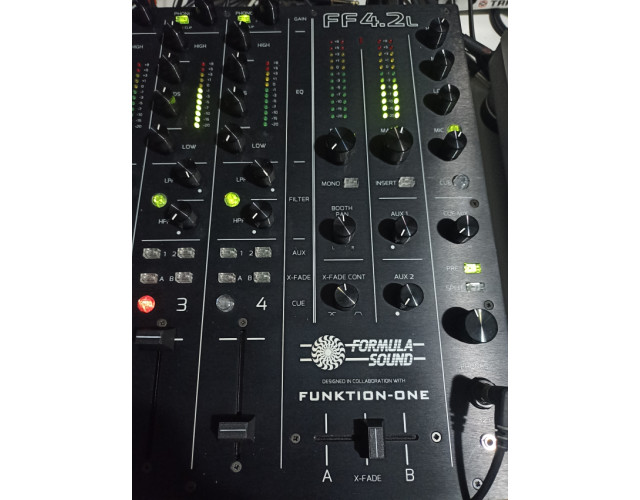 Mesa de mezclas Formula Sound FF 4.2 L