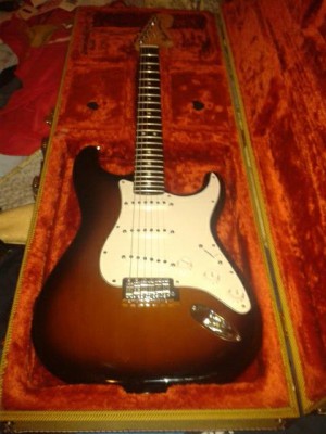 Fender Stratocaster American Special Sunburst MADE IN USA